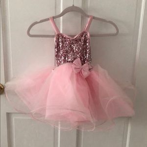 Girls dress